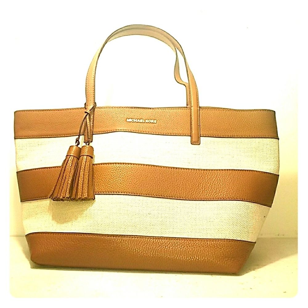 Michael Kors canvas Tote with Wallet Pouch